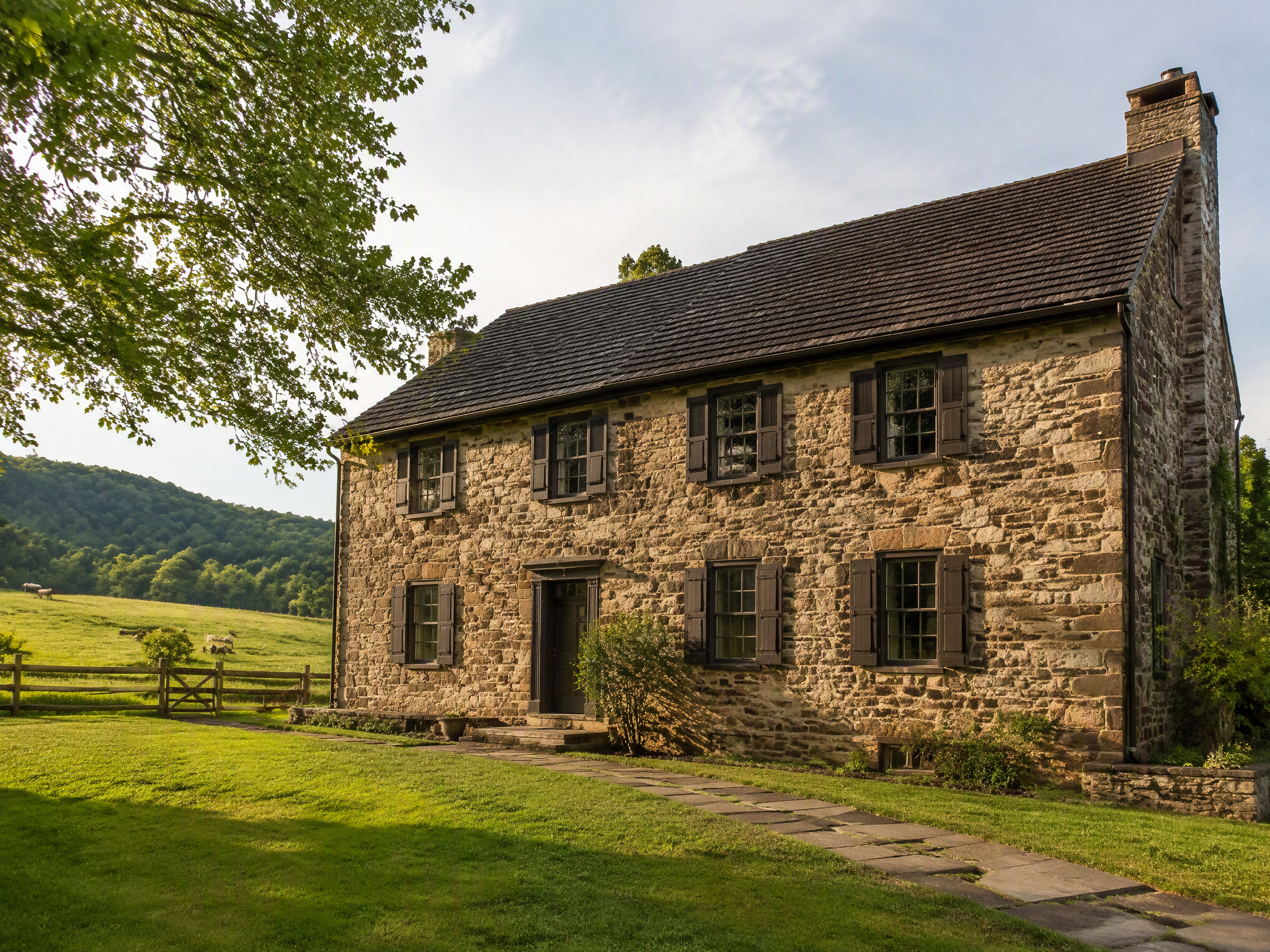 Historic stone farmhouse in Warren County